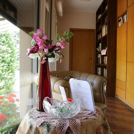 Bed & Breakfast Al Villino Del Sole 3*