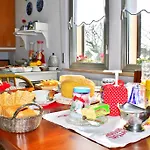 فندق مبيت وإفطار Al Villino Del Sole