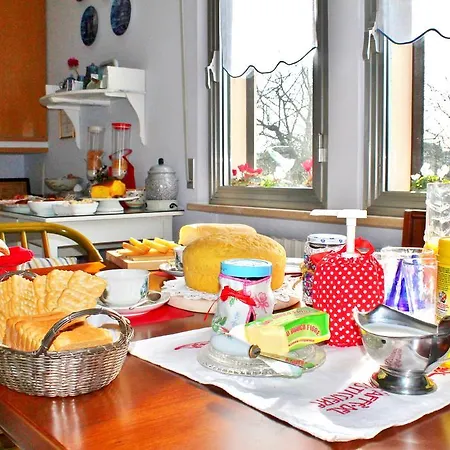 לינה וארוחת בוקר Al Villino Del Sole