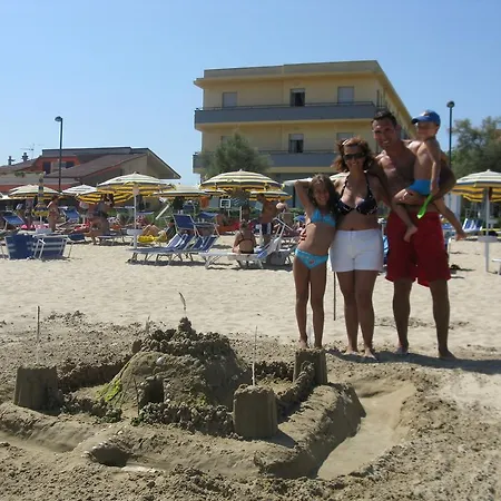 Al Villino Del Sole 2* Fano