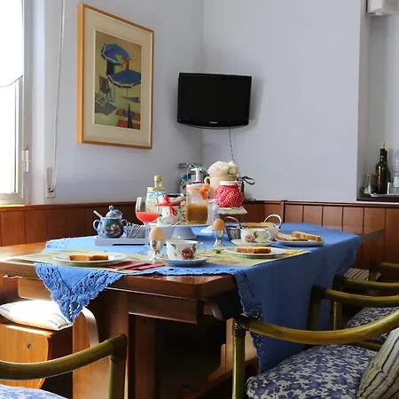 Alojamento de Acomodação e Pequeno-almoço Al Villino Del Sole